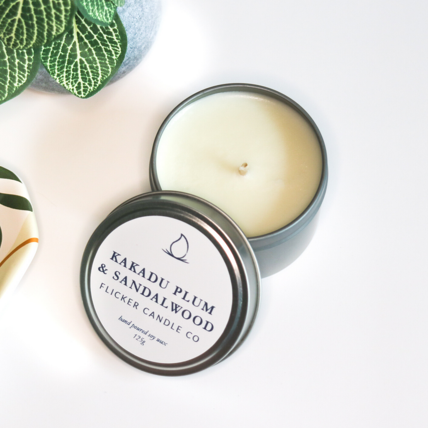 Kakadu Plum & Sandalwood Tin Candle